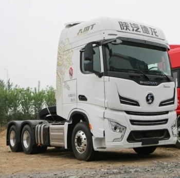 Competitive Price Shacman X6000 Tractor Head 400HP Suitable Tractor Truck for Heavy Cargo Logistics