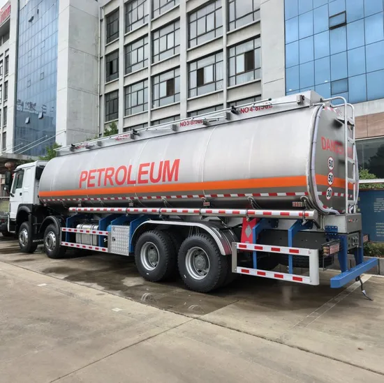 Compliance-Euro-VI-HOWO-8X4-40000L-Diesel-Tank-Truck