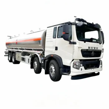 Professional Inspected HOWO 6X4 off-Road 20000L Fuel Tank Truck