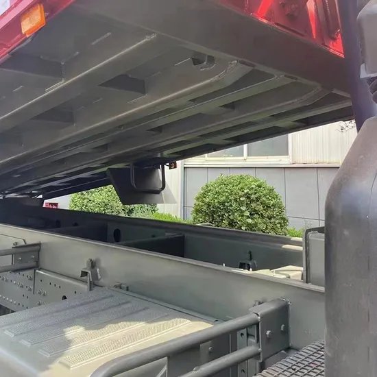 Sinotruk Truck China Sinotruk Dump Truck 6X4 Hybrid Automatic Rolling Joints Euro 5 Emissions 15-550HP 30000 Load Capacity 3-9 Seats ECE Gcc ISO DOT