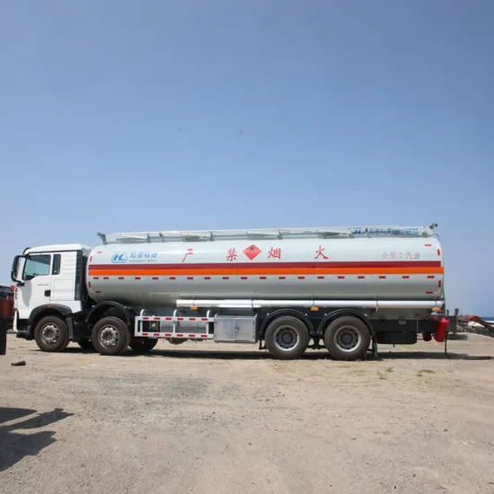 Well-Maintained-Used-Sinotruk-8X4-35000L-Diesel-Tank-Truck